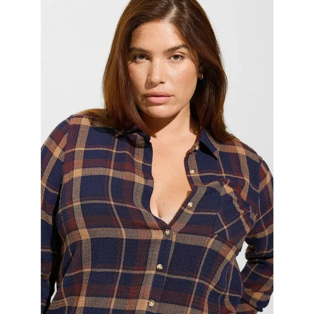 Torrid Lizzie Crinkle Flannel Gauze Button Up Tunic Navy Plaid Plus Size 3 3X - Picture 4 of 13
